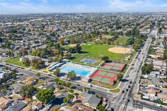 9614 Graham Ave, Los Angeles, CA 90002