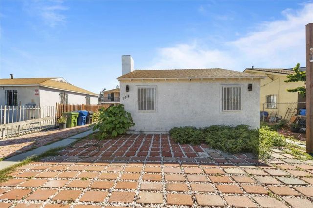 9614 Graham Ave, Los Angeles, CA 90002