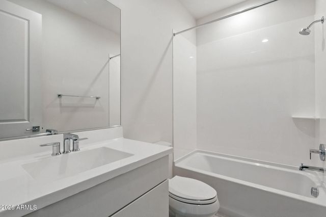 17639 W CRAWFORDSVILLE Drive, Surprise, AZ 85388