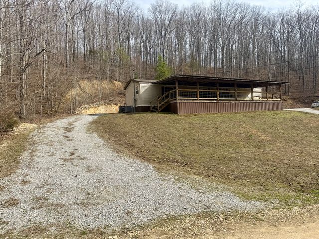 260 Haylee Rd, Waverly, TN 37185