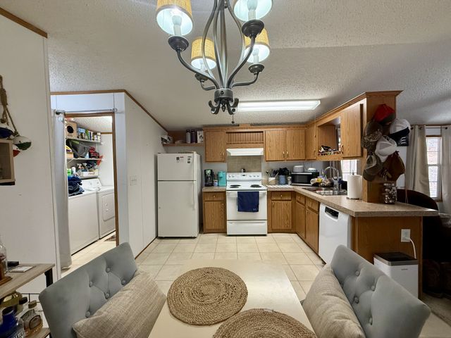 260 Haylee Rd, Waverly, TN 37185