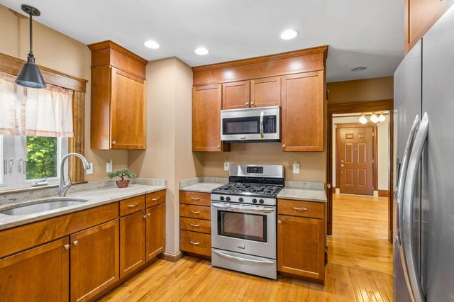 182 Greenwood St, Marlborough, MA 01752