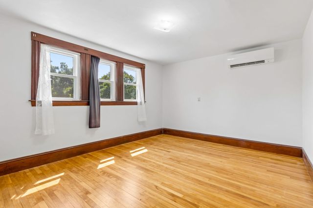182 Greenwood St, Marlborough, MA 01752