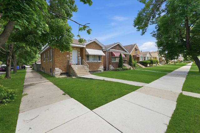 7201 S Sawyer Avenue, Chicago, IL 60629