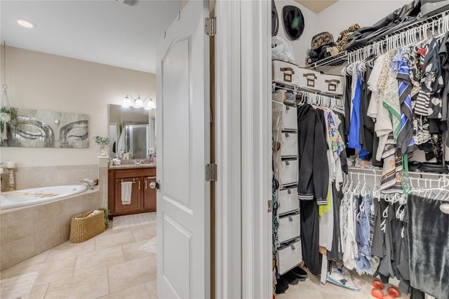 637 BLUEHEARTS TRAIL, Deland, FL 32724