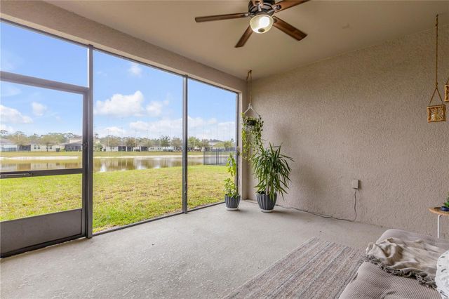 637 BLUEHEARTS TRAIL, Deland, FL 32724