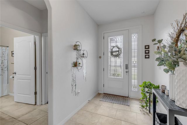 637 BLUEHEARTS TRAIL, Deland, FL 32724