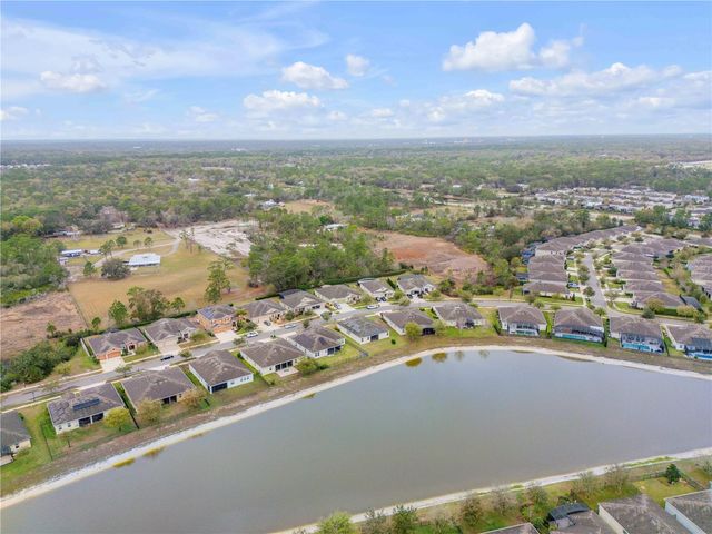 637 BLUEHEARTS TRAIL, Deland, FL 32724