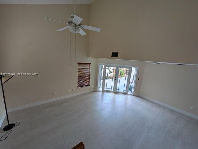 11740 SW 102nd St, Miami, FL 33186