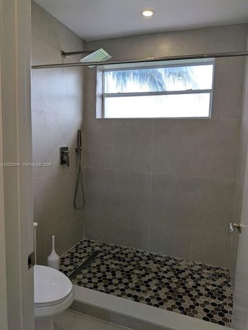 11740 SW 102nd St, Miami, FL 33186