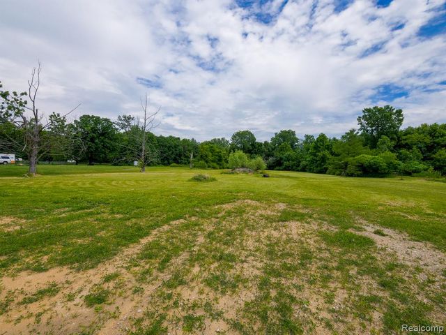 8805 Cogswell Street, Romulus, MI 48174