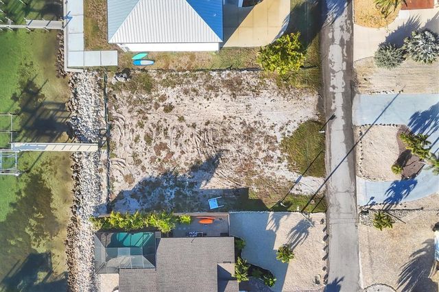 16 SOUTHWIND DRIVE, Englewood, FL 34223