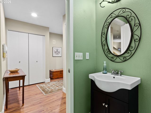 7925 Ne LOOWIT Loop 21, Vancouver, WA 98662