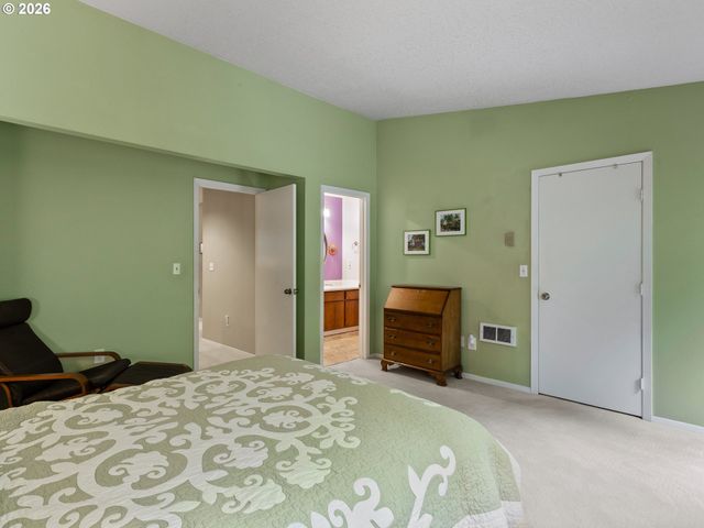 7925 Ne LOOWIT Loop 21, Vancouver, WA 98662