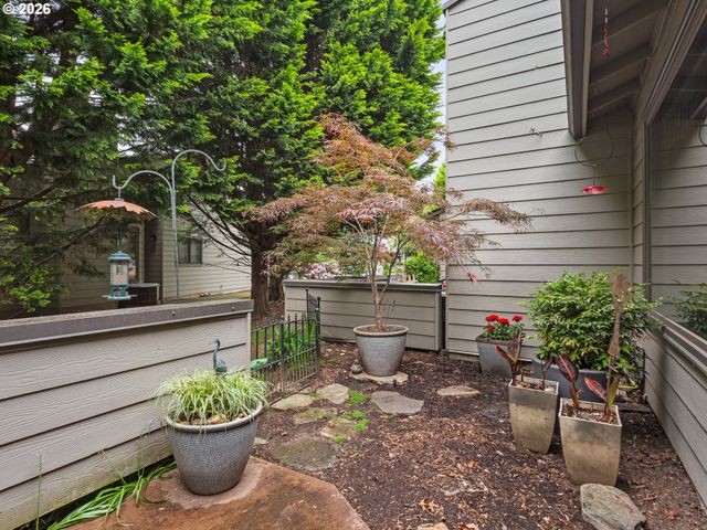 7925 Ne LOOWIT Loop 21, Vancouver, WA 98662