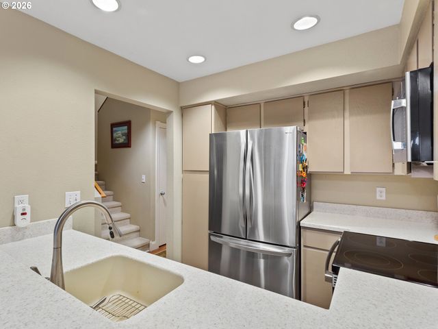 7925 Ne LOOWIT Loop 21, Vancouver, WA 98662