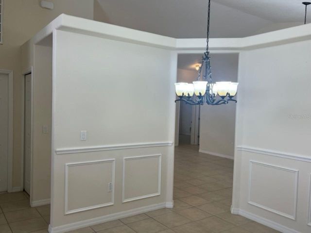 5619 WALKINGSTICK LANE, Wesley Chapel, FL 33543