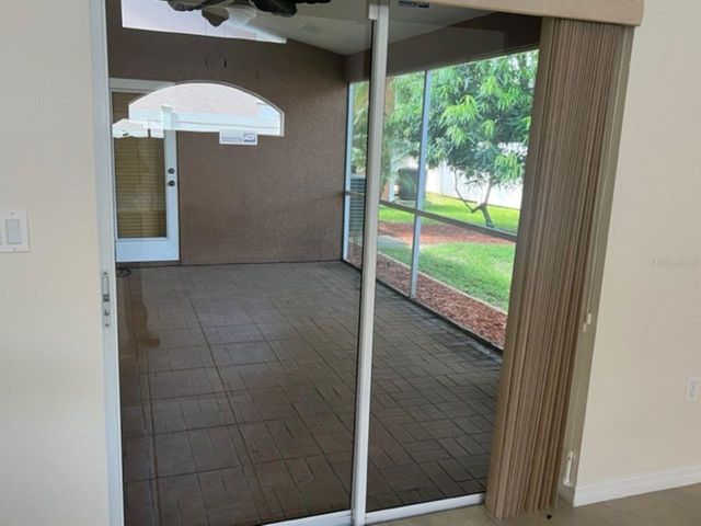 5619 WALKINGSTICK LANE, Wesley Chapel, FL 33543