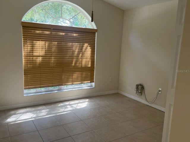 5619 WALKINGSTICK LANE, Wesley Chapel, FL 33543