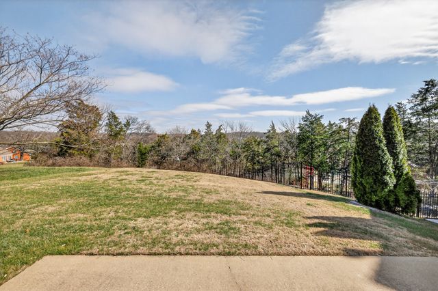 9737 Jupiter Forest Dr, Brentwood, TN 37027