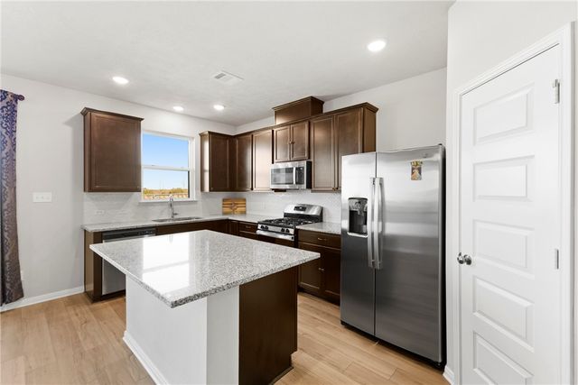 6008 Eldora Drive, College Station, TX 77845