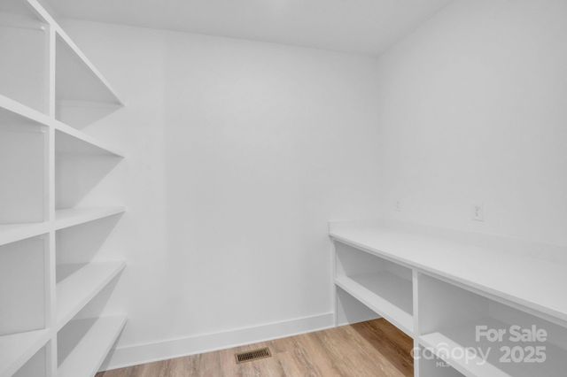 320 Auten Street, Charlotte, NC 28208