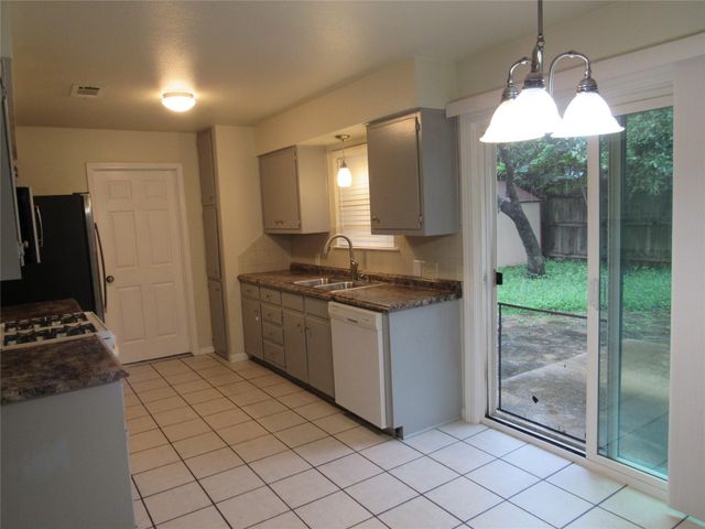 6801 Kenosha PASS, Austin, TX 78749