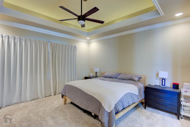 686 Dumaine Drive, Bossier City, LA 71111