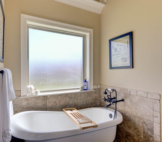 686 Dumaine Drive, Bossier City, LA 71111