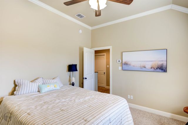 686 Dumaine Drive, Bossier City, LA 71111