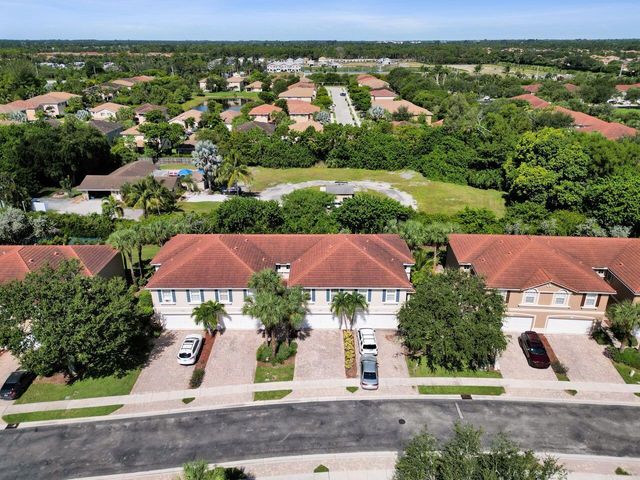 4603 Cohune Palm Court, Greenacres, FL 33463