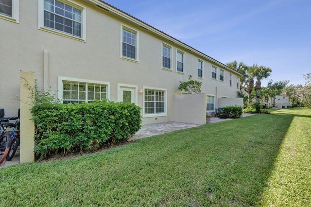 4603 Cohune Palm Court, Greenacres, FL 33463