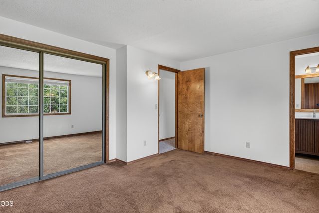 61145 Ladera Road, Bend, OR 97702