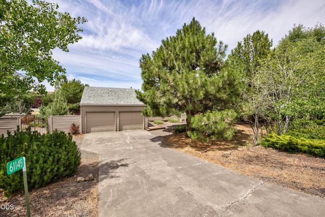 61145 Ladera Road, Bend, OR 97702