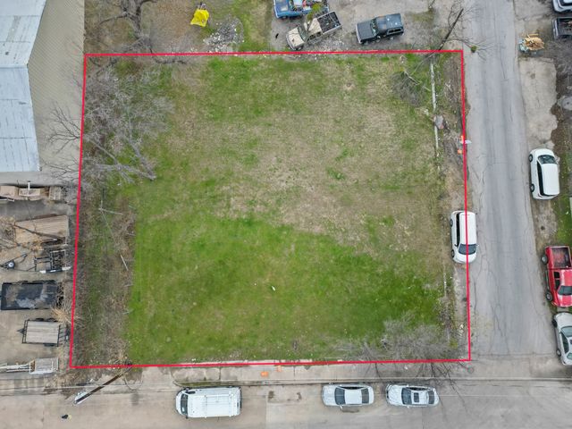 2210 Akron Street, Dallas, TX 75212