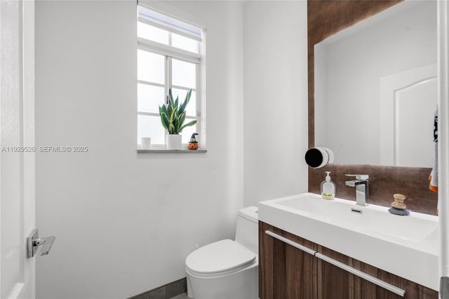 14267 SW 272nd Ln, Homestead, FL 33032