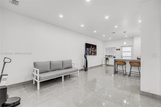 14267 SW 272nd Ln, Homestead, FL 33032