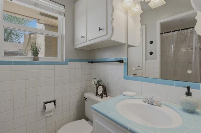 208 E 30th Street, Edmond, OK 73013