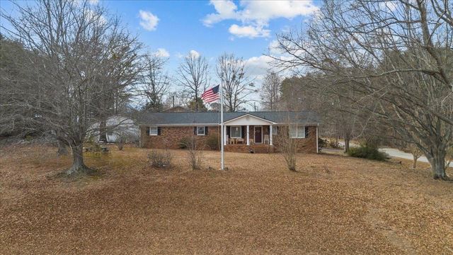 500 W Rutherford Street, Landrum, SC 29356