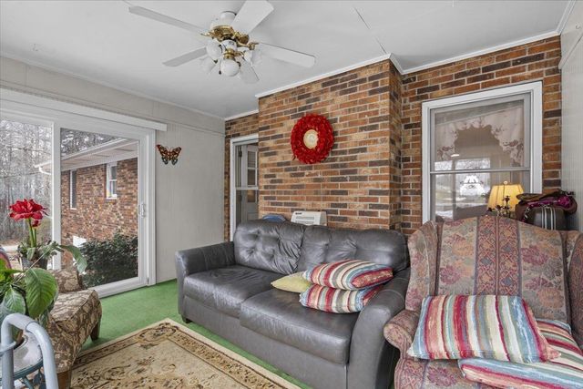 500 W Rutherford Street, Landrum, SC 29356