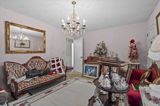 500 W Rutherford Street, Landrum, SC 29356