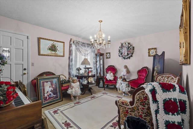 500 W Rutherford Street, Landrum, SC 29356