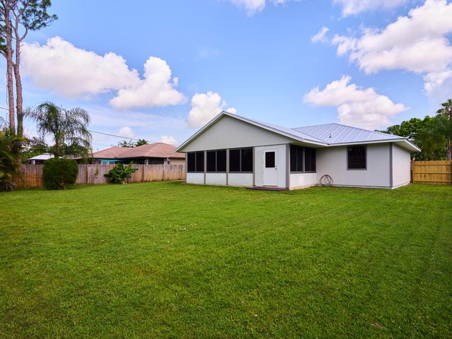 672 SW Ewing Avenue, Port St. Lucie, Port St Lucie, FL 34983