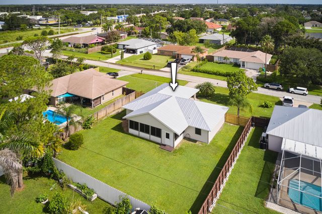 672 SW Ewing Avenue, Port St. Lucie, Port St Lucie, FL 34983