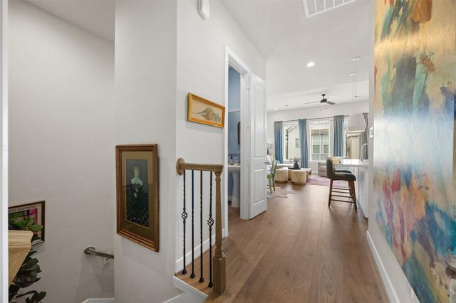 2323 Warhol Way, Houston, TX 77091