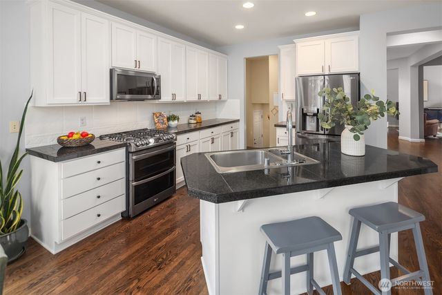 36324 SE Isley Street, Snoqualmie, WA 98065