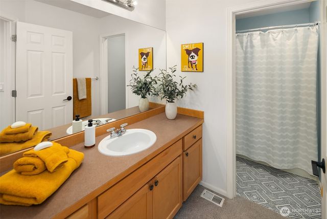 36324 SE Isley Street, Snoqualmie, WA 98065