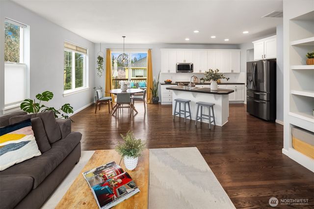 36324 SE Isley Street, Snoqualmie, WA 98065