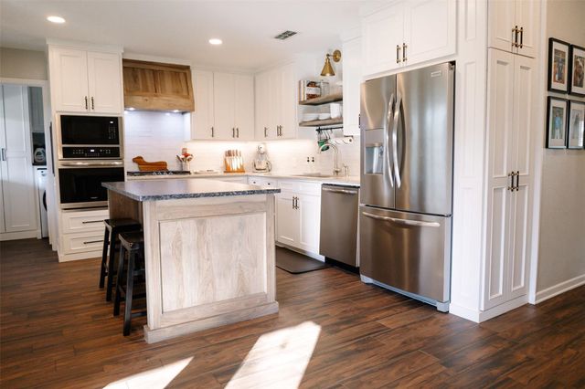 3313 S Cameron Avenue, Tyler, TX 75701