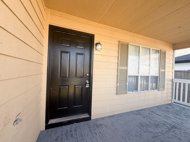 493 N Bryant Avenue, Midlothian, TX 76065